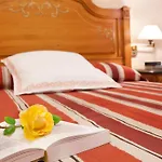 Rosa Hotel
