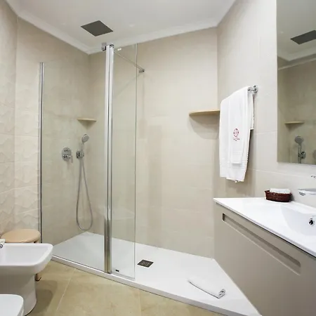 Hotel Rosa 3*